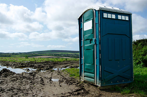 Best Portable Restroom Servicing (Cleaning and Restocking)  in Platte, SD